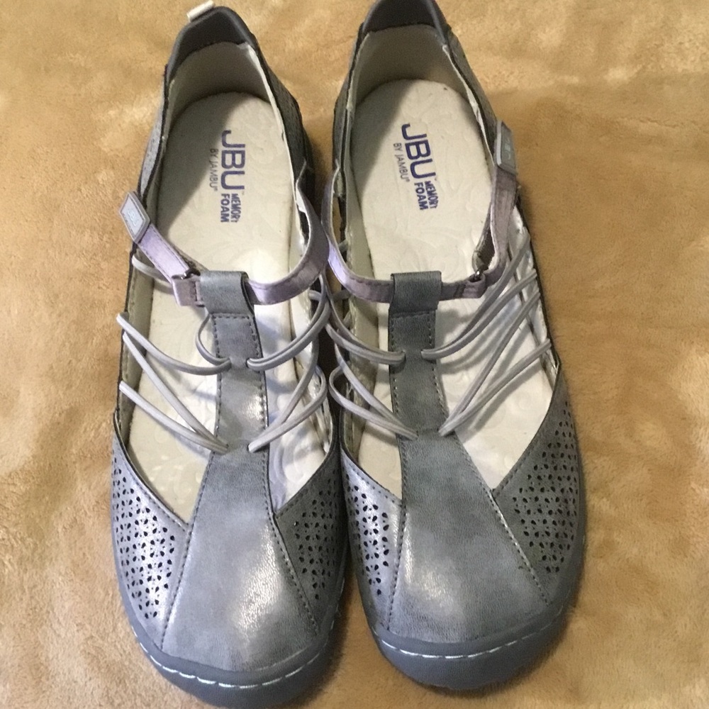 JBU Women's Gray Leather Mary Jane Flats with Perforated Toe